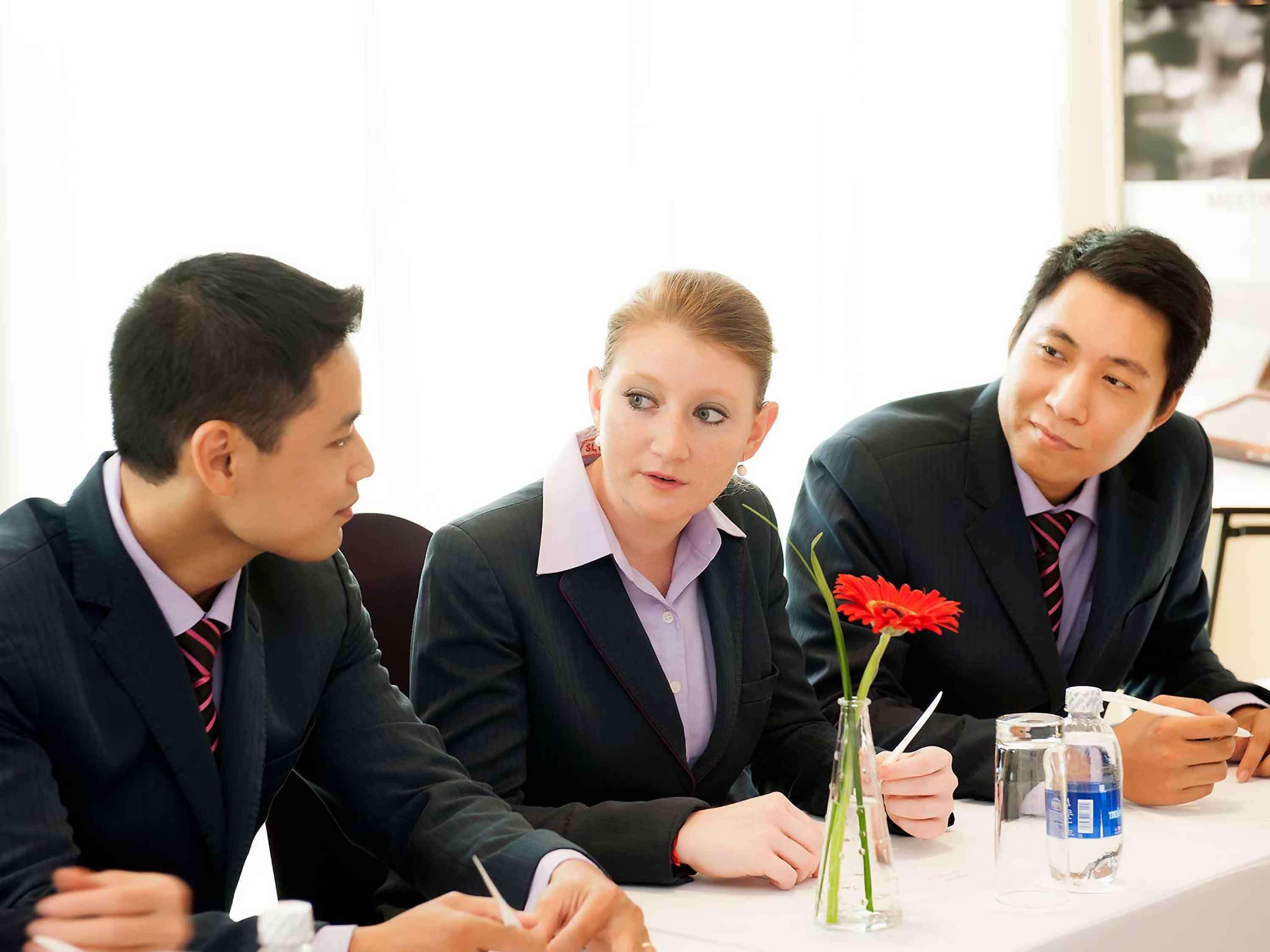 Mercure Hanoi La Gare Hotel Kültér fotó